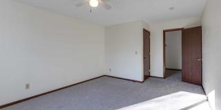 956 Place Apartments Gallery 34