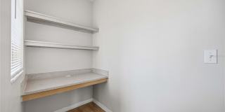 1025 VILLAGIO Circle Gallery 19