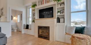 Stunning 4 Bed 2.5 Bath Steps from Willards Beach UNFURNISHED Gallery 19