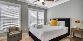 716 Tattnall St Gallery 24