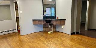 79 N CHARLOTTE Street Gallery 11