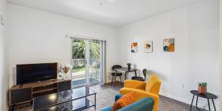 Pullman Modern Urban Apartments Gallery 6