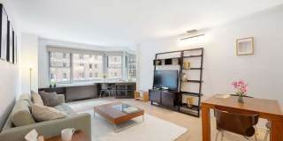 77 W 55th St Apt 6G Gallery 7