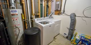 Bright 4BR on Corner Lot in SW Rochester Gallery 21