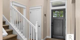 STUNNING 4 Bed/3.5 Bath Home in Talent!!! Gallery 7