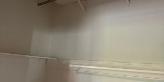 1131 Pine St. Gallery 34