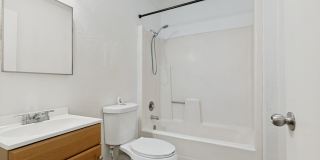 3-BEDROOM HOME IN LOMA PARK Gallery 21