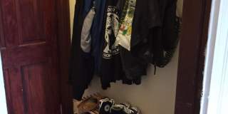 Good sized studio for 9/1 in a hot location! Gallery 9