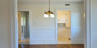 Large 1 bedroom Historic condo - Top Floor unit with a charming interior-  Available now! Gallery 9