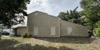3174 Beecher Drive East Gallery 23