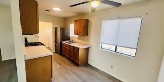 826 East Waverly Street Gallery 4