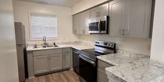 1326 Fords Pointe Crossing Gallery 1