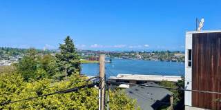 Lake Union View Condo! Gallery 3