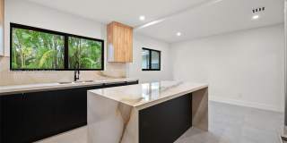 235 NE 91st St Gallery 15