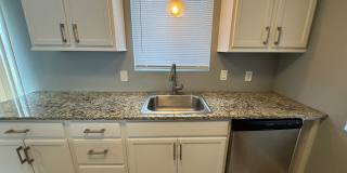 East Fountain Square 3 Bedrooms 1.5 Baths Gallery 8