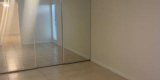 639 Executive Center Drive Gallery 6