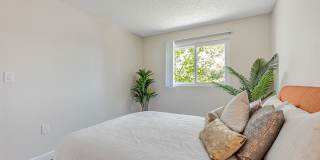 Martinez Hillside - 55+ Active Adults Apartment Homes Gallery 7