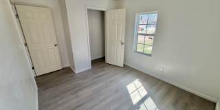 2 bed newly renovated! Gallery 19