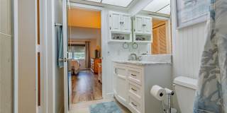 5020 BRITTANY DRIVE S Gallery 23
