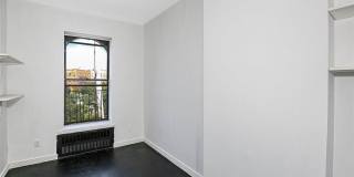2218 Dean Street Gallery 13