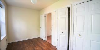 Two Bed Graduate Hospital Home Gallery 9