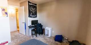 6 Bedroom 3.5 Bathroom Tri-Level Home In Tempe close to ASU Gallery 31