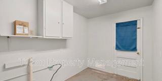 3503 Montclaire NE Gallery 27