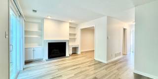 2 Bedroom Townhome in NW Greensboro near parks and Greenway Gallery 12