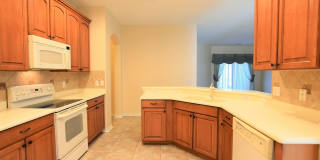 Wow!!! VISTA LAKES 4br 2ba POOL HOME with FENCED YARD... Pool & Lawn care included. Gallery 11