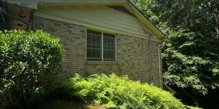 Available now,  3/2 with large unfinished basement, in University Heights Gallery 37
