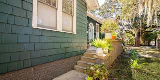 Bull St Bungalow Gallery 59