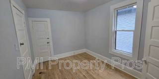 3111 W Walnut St Gallery 6