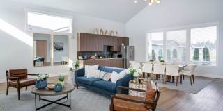 Villas at 28th St Gallery 17