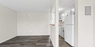 Royal Chateau Apartments Gallery 3