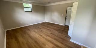 **4/2 Single Family home Available Now!!** Gallery 5