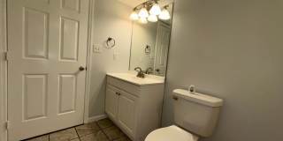Lovely Single Family House! All Electric, Garage, Deck, Privacy Fenced Backyard, Pets Ok! Gallery 10