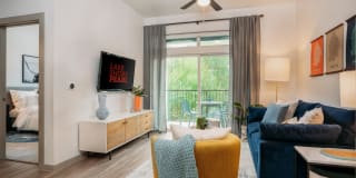 Lakeshore Pearl Gallery 10