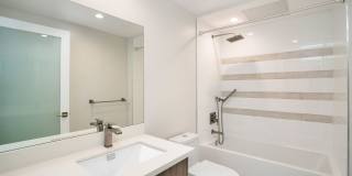 5550 Bonner LLC Gallery 80