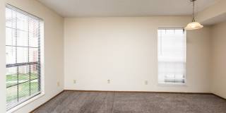Silver Maple Apartment Homes Gallery 13