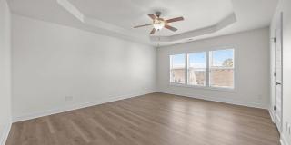 Room in 4 Bedroom Home in Wake Forest Gallery 31