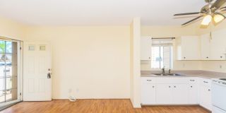 Suncrest in Ewa Gentry: 1-bed, 1-bath, 2-parking - PET Friendly ! Gallery 4