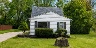 Cute, Cozy & Available Now- Section 8 accepted Gallery 1