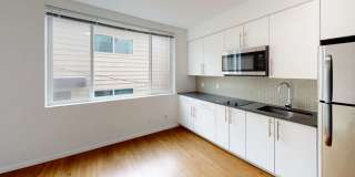 Chic Studios in Historic Ballard Neighborhood! Gallery 37