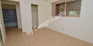 Spacious 3 Bed 2 Bath Eastside Home w/Huge Yard & Fireplace Gallery 34