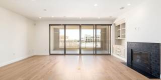 7181 E Camelback Road Gallery 1