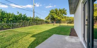 8421 SW 27th Ter Gallery 10