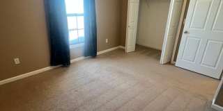 Beautiful 2 Bedroom 2.5 Bath Condo With Loft Space! Gallery 8