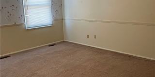 1293 Manor Dr Gallery 9