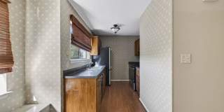 Fabulous Chesapeake Bay Location - Steps to Beach! Gallery 12