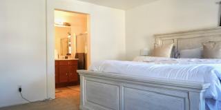 15625 Lasselle St Gallery 21